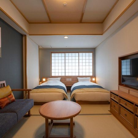 מלון Kyoto Umekoji Kadensho מראה חיצוני תמונה A room at the hotel