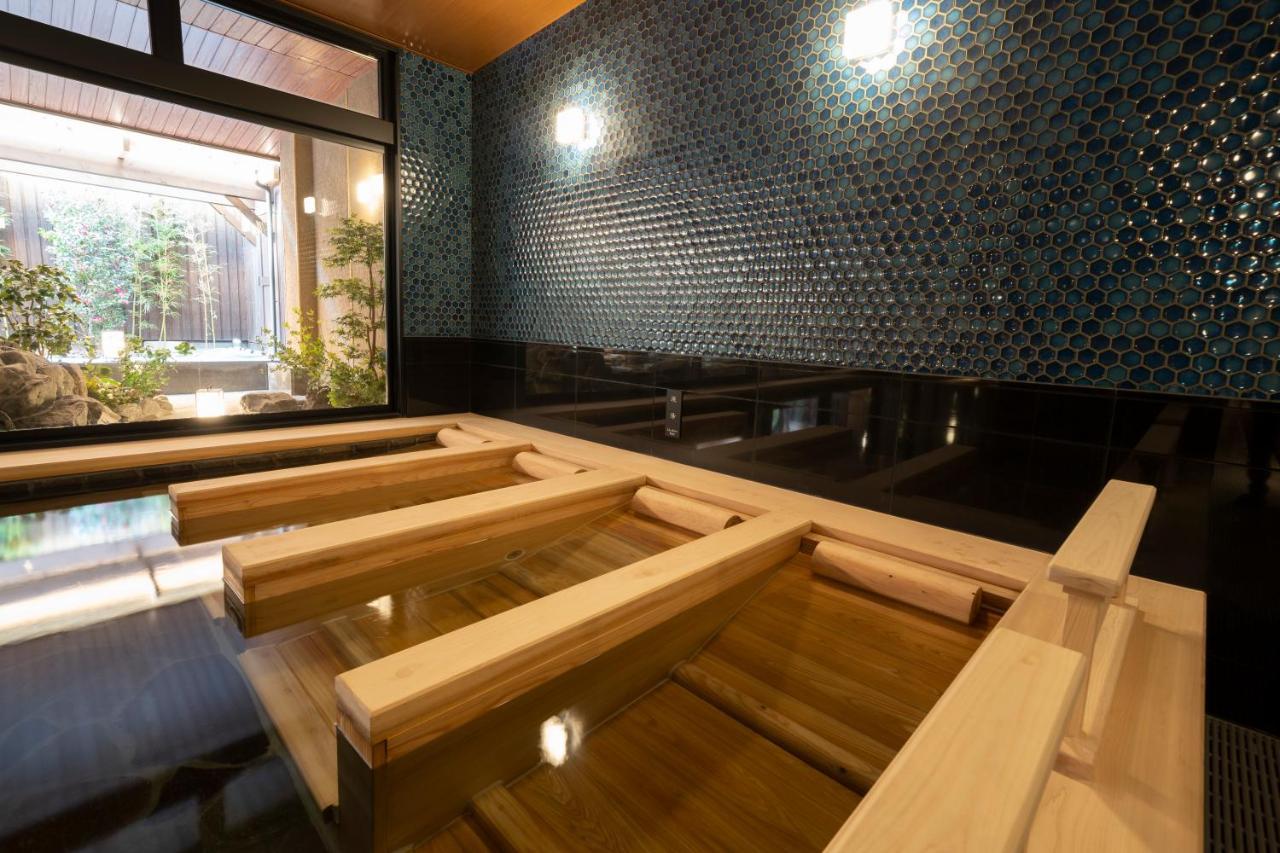 מלון Kyoto Umekoji Kadensho מראה חיצוני תמונה A traditional Japanese bath